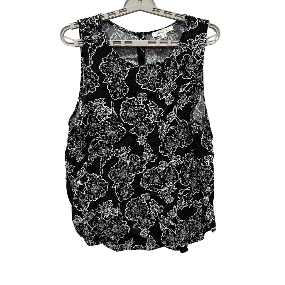 Monday Fun Womens XXL Black White Floral Sleeveless Button Back Blouse Tank Top